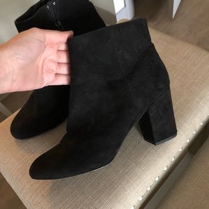Steve Madden black ankle boots